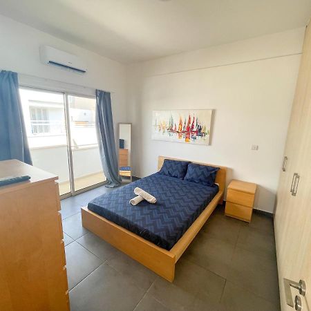 High Speed Holiday Apartment Larnaca Zewnętrze zdjęcie